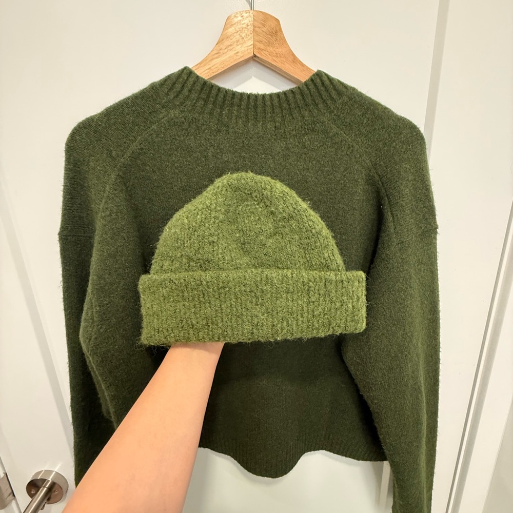 Mountain Warehouse Green Knit Women's Hat